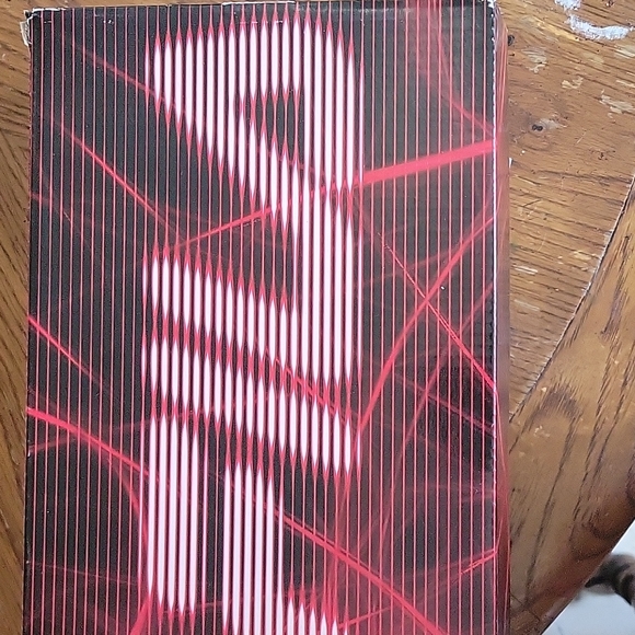 Shoes - Picture 3 of 4